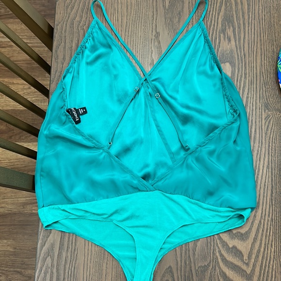 Emerald Bodysuit - Picture 3 of 3